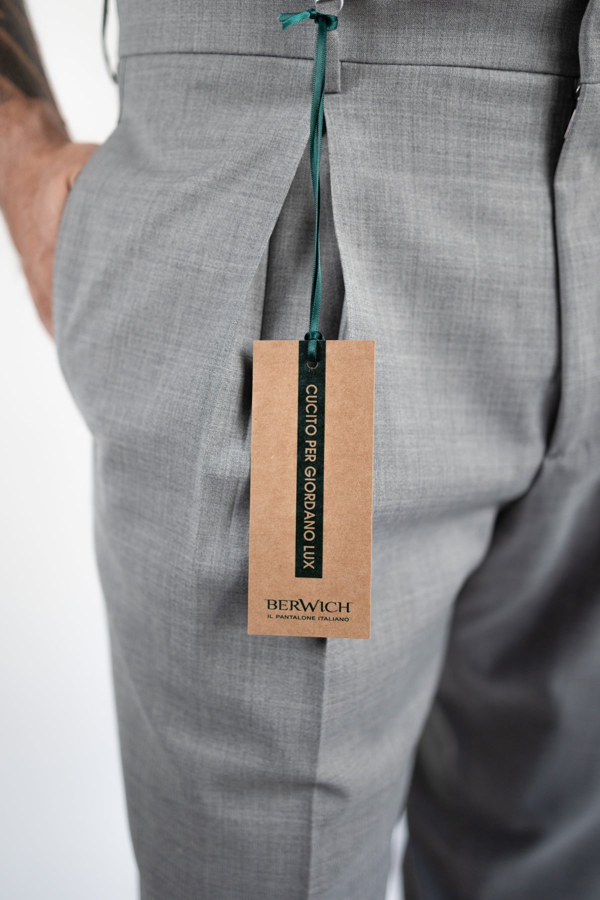 PANTALONE LUCANO FRESCO LANA GREY BERWICH PER GIORDANO LUX STORE