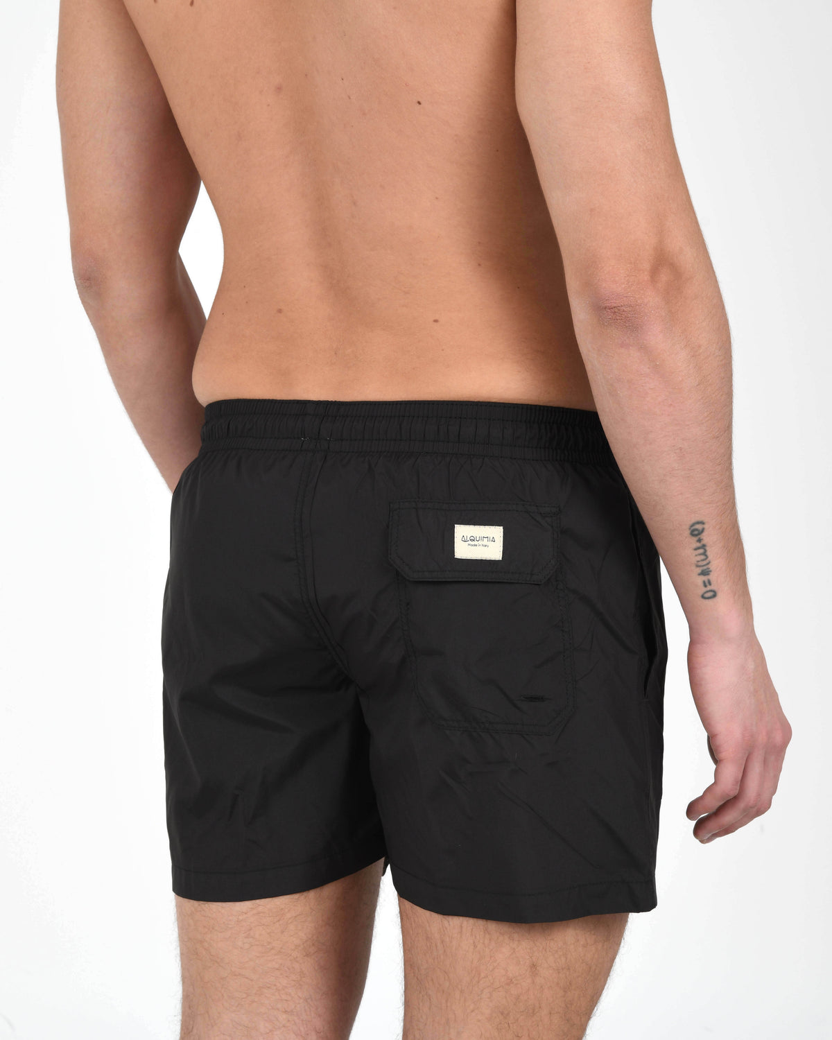 COSTUME TINTA UNITA NERO ALQUIMIA