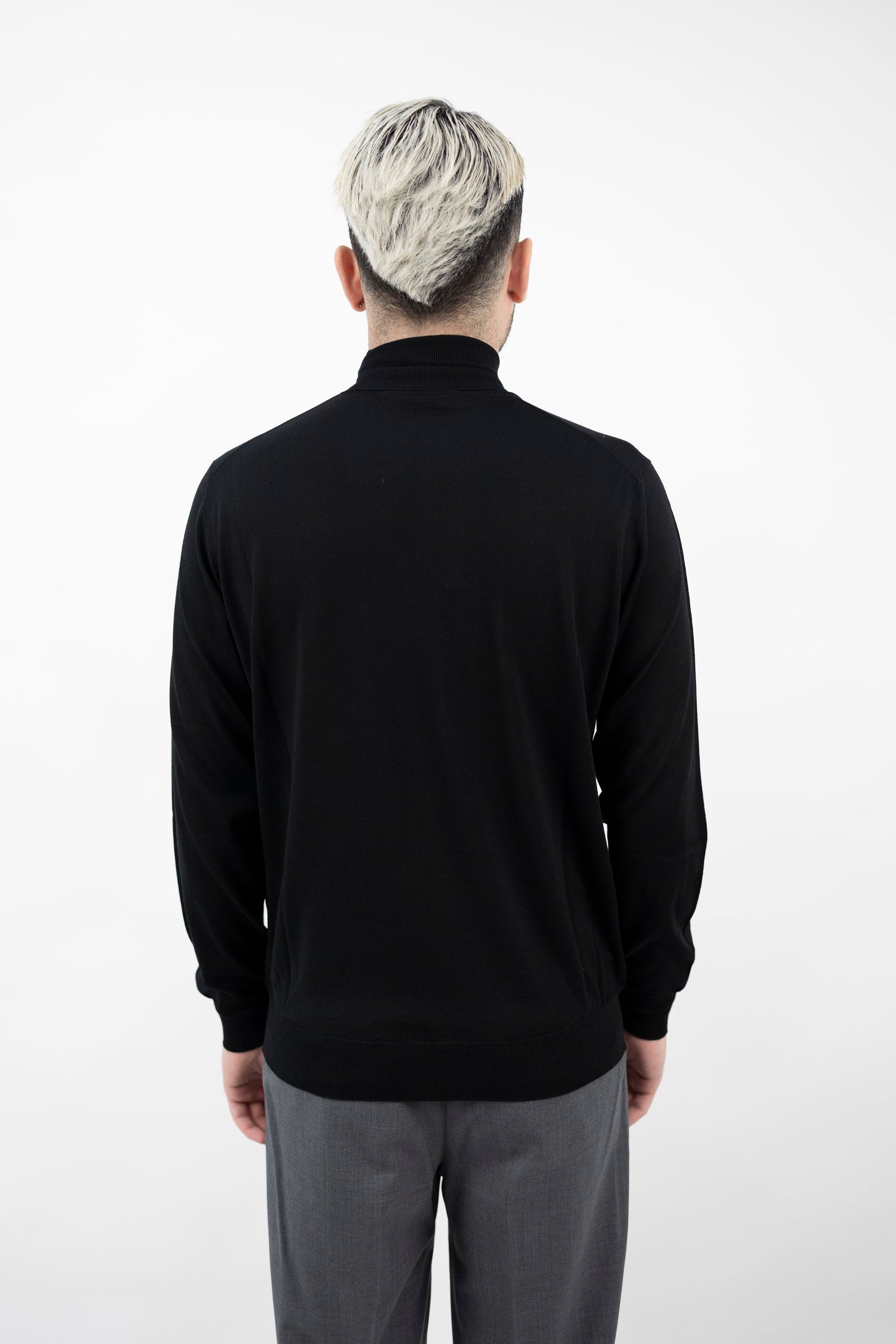 DOLCEVITA NERO IN LANA SUPERFINE DV1ML/RM16R 990 Filippo De Lurentiis