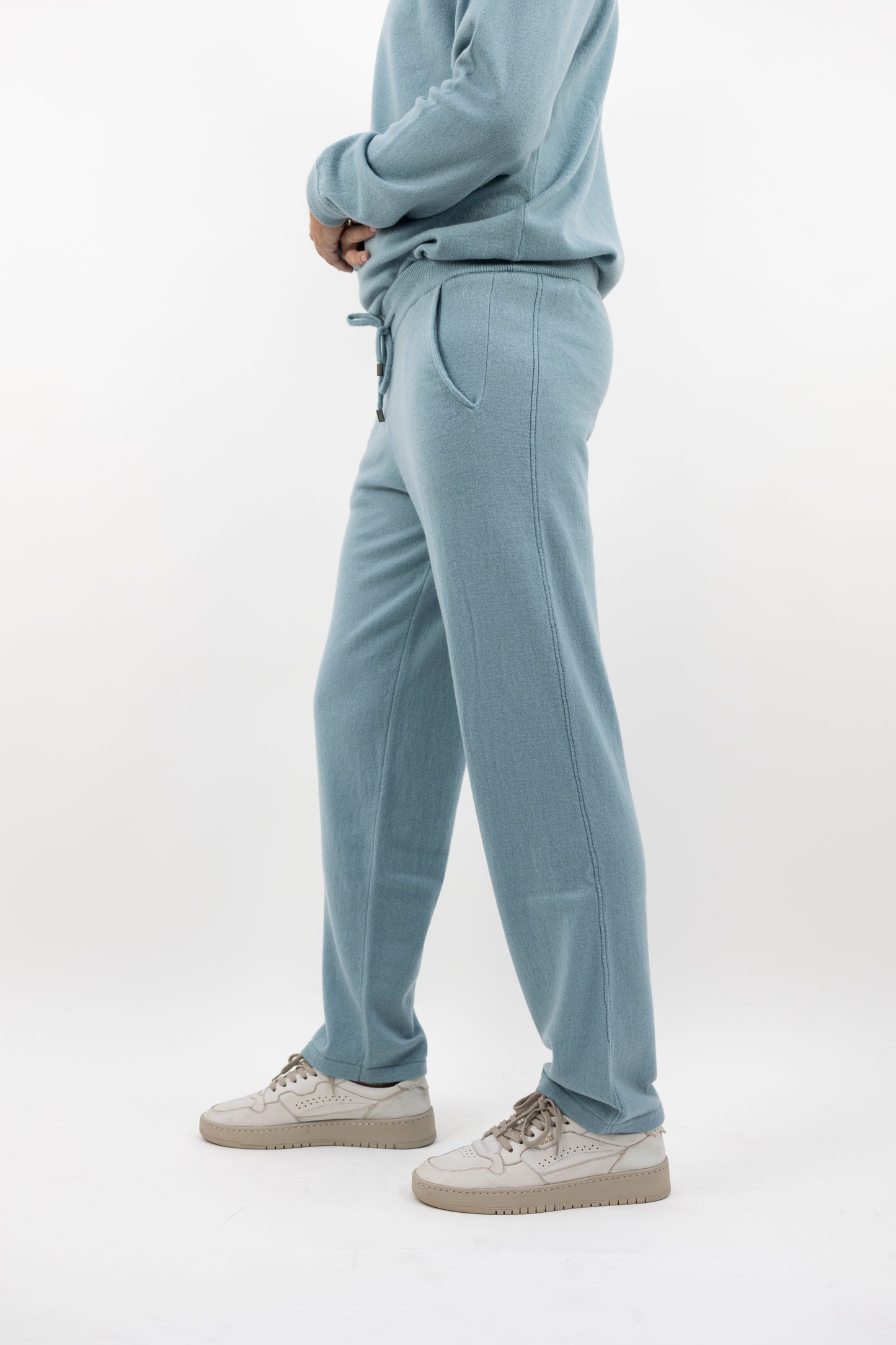 Pantalone joggers cashmere celeste SE9022 25 DANIELE FIESOLI