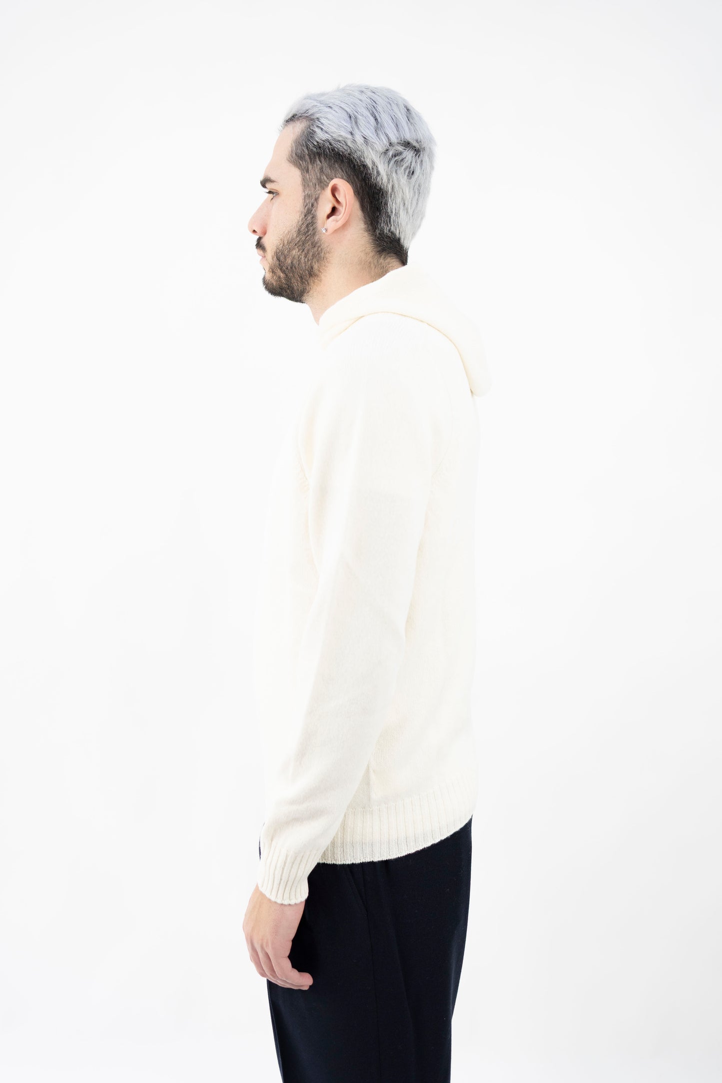 MAGLIA IN LANA CON CAPPUCCIO BIANCA 24122/25024 001 GRAN SASSO