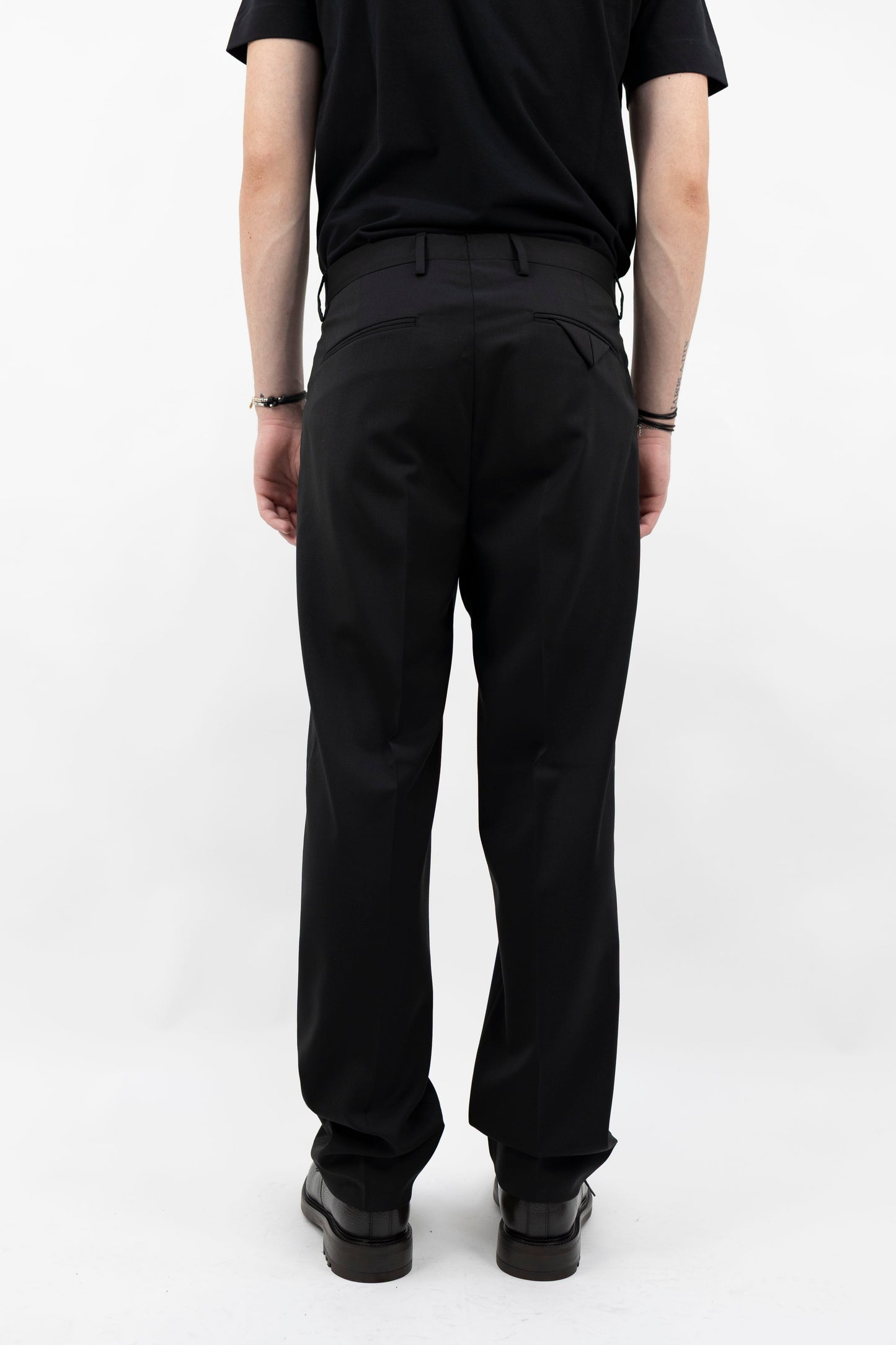 PANTALONE NERO IN LANA MARGUTTASNQD 400200 010 Quattro decimi BY Briglia